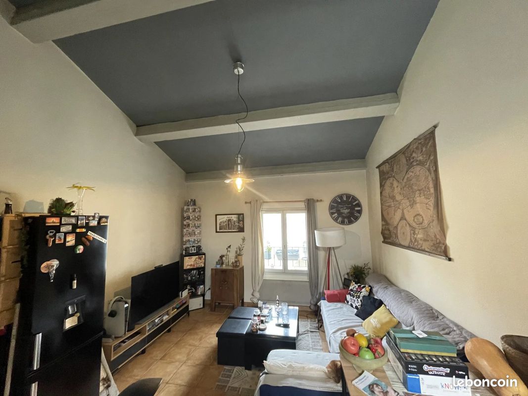 Appartement 2 pièces 45 m² · à Saint-Maximin-la-Sainte-Baume · 45 m² · 670 €