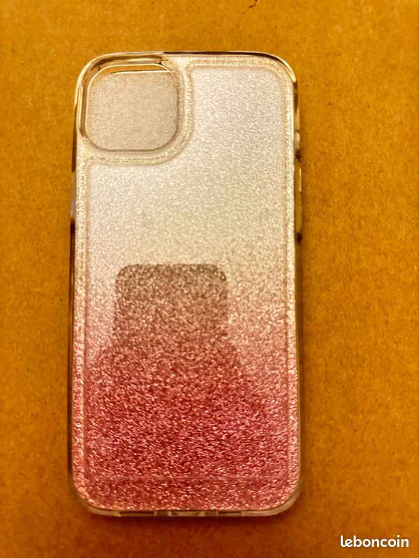 Coque iPhone 15 plus (image 1)