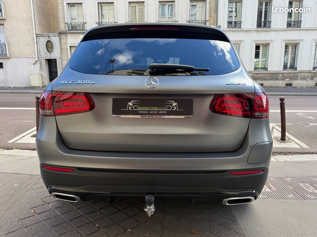 MERCEDES GLC 300 e 9G-Tronic 4Matic AMG Line 320 ch HYBRID TOIT OUVRANT entretien 100% Mercedes garantie Mercedes (image 6)