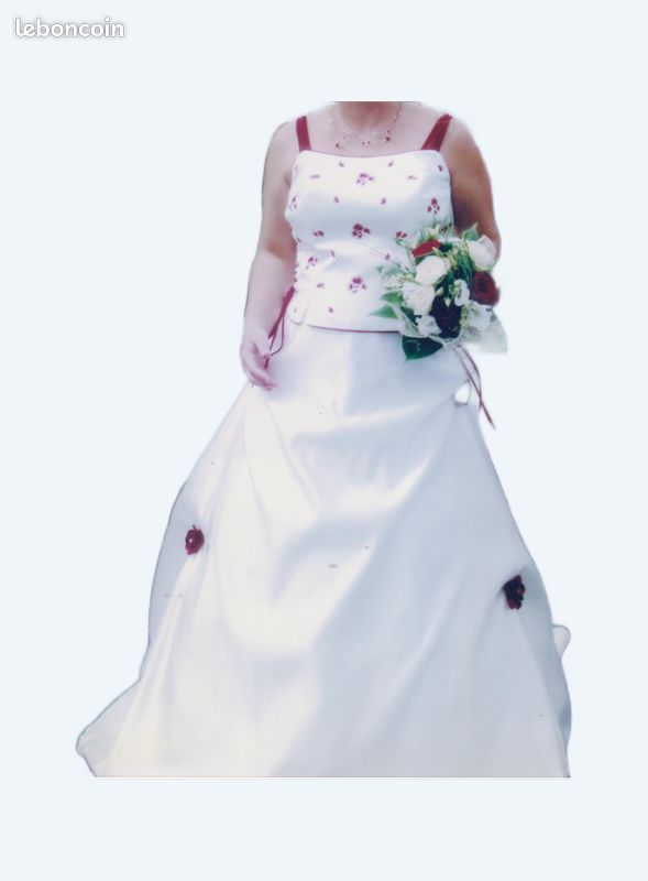 Robe de mariée neuve (image 1)