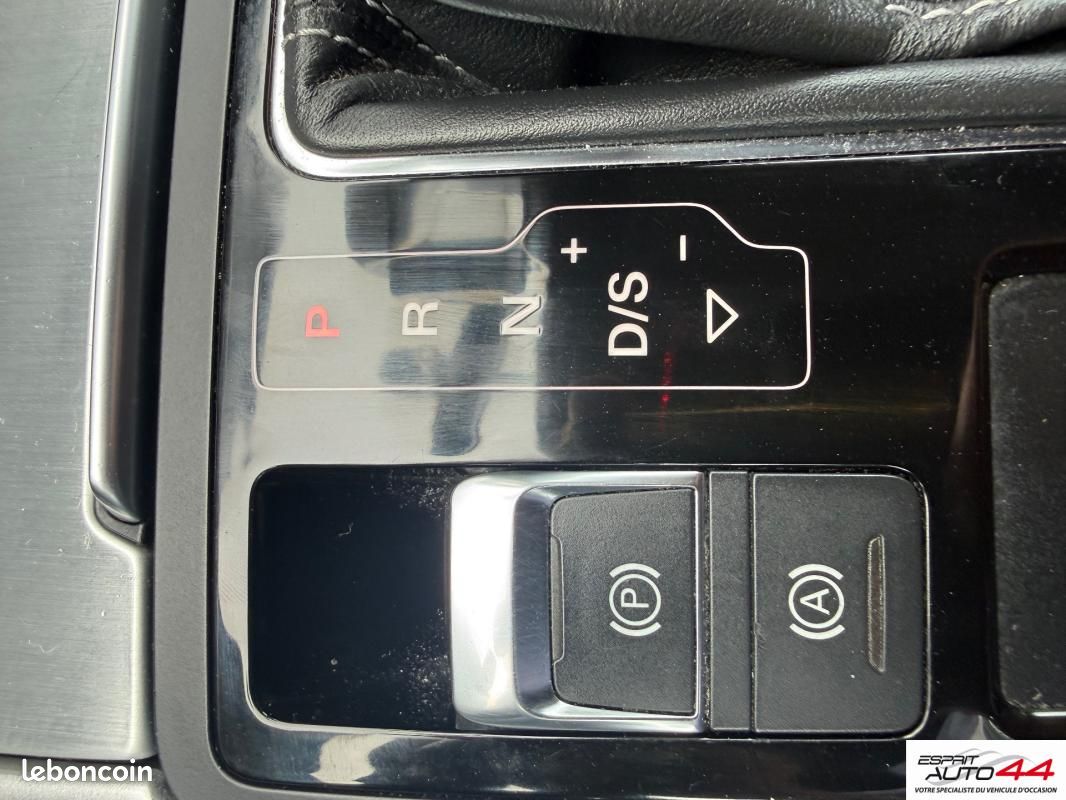 Audi A6 V6 3.0 TFSI 300 Quattro S line S tronic A (image 19)