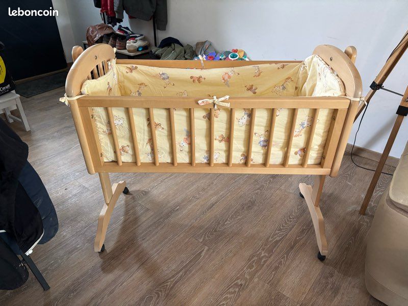 Berceau bébé (image 1)