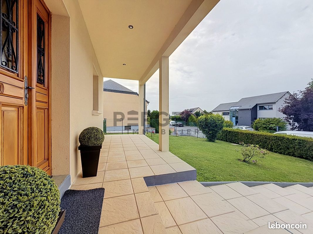 Maison 5 pièces 125 m² · à Renwez · 125 m² · 259 000 €