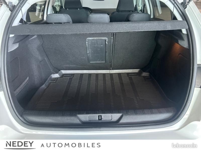 Peugeot 308 1.2 PureTech 130ch S&S Allure (image 6)