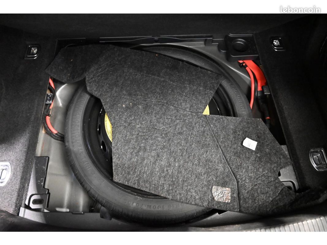 AUDI A4 2.0 35 TFSI - 150 - BV S-tronic 2016 BERLINE Business line PHASE 3 (image 35)