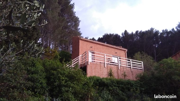LOCATION Etudiant Sollies 83210