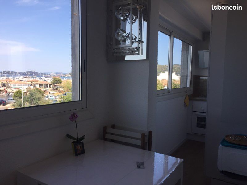 Appartement 1 pièce 20 m² · à La Seyne-sur-Mer · 20 m² · 530 €
