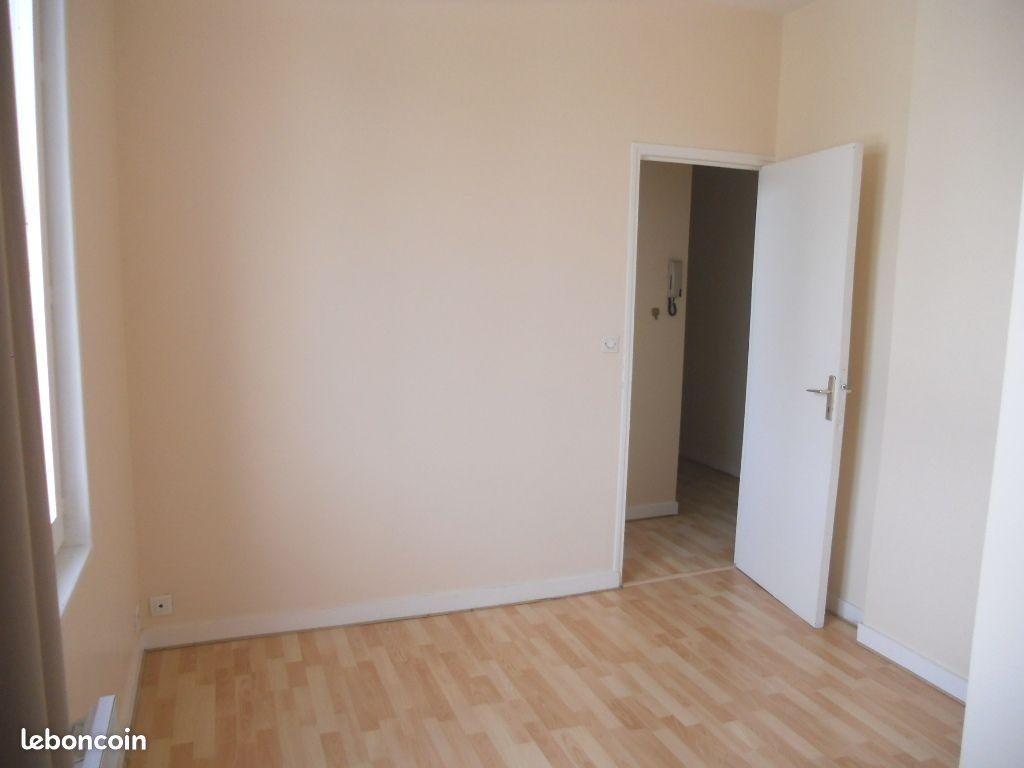 Appartement 2 pièces 32 m² · à Saint-Brieuc · 32 m² · 410 €