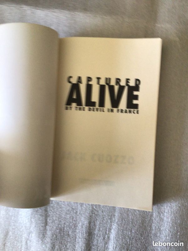 📘 Captured Alive by the Devil in France (image 4)