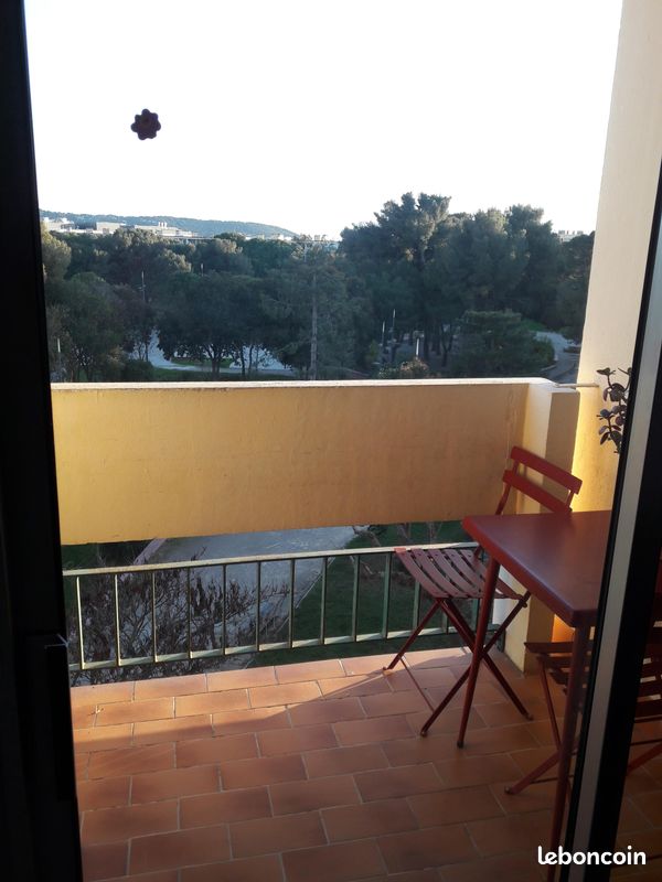 Balaruc les bains 34540 loue studio (image 1)