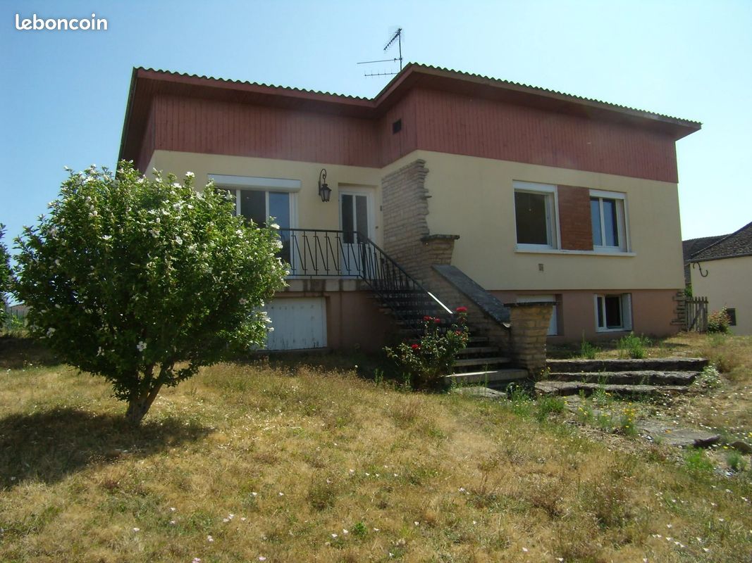 Maison 6 pièces 81 m² · à Varennes-le-Grand · 81 m² · 154 000 €