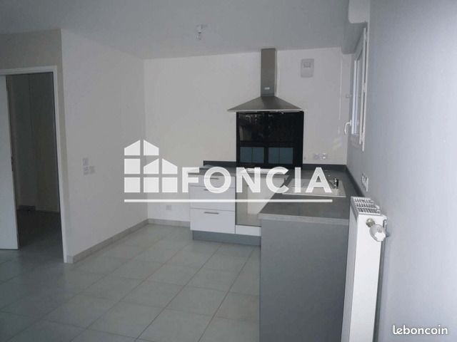 Appartement 3 pièces 69 m² · à Seyssinet-Pariset · 69 m² · 948 €