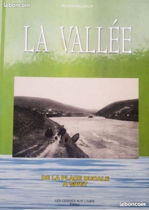 La Vallée, de Place Ducale à Givet (image 1)