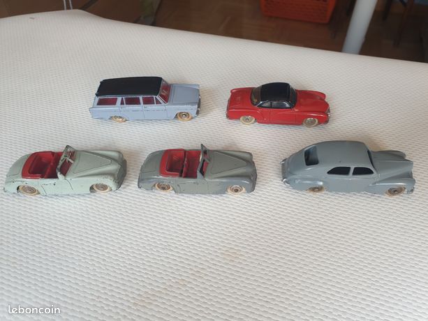 Dinky Toys 24R Peugeot 203 Gris Clair Verdâtre - État 6/10 - Miniature Collection