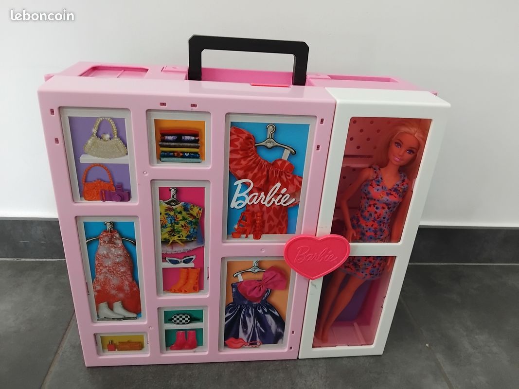 Barbie dressing de rêve (image 1)