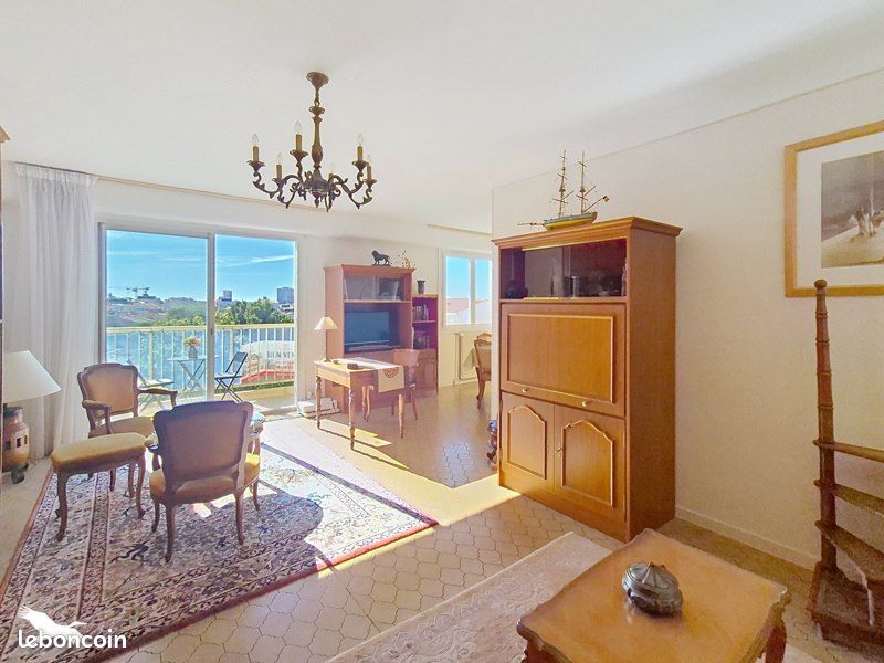 Appartement 3 pièces 73 m² · aux Sables-d'Olonne · 73 m² · 307 004 €