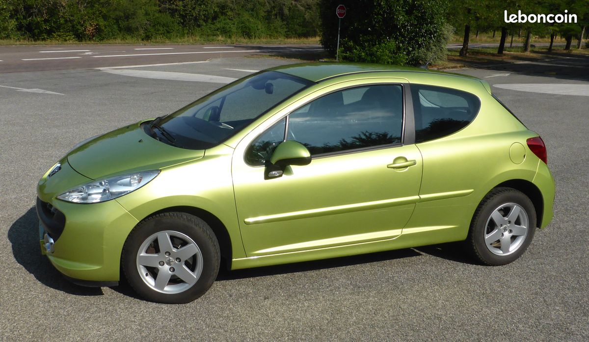 Peugeot 207 VTI 1,4 – 3 portes- 6cv - 95CH- 12/2008 – 87600km (image 1)