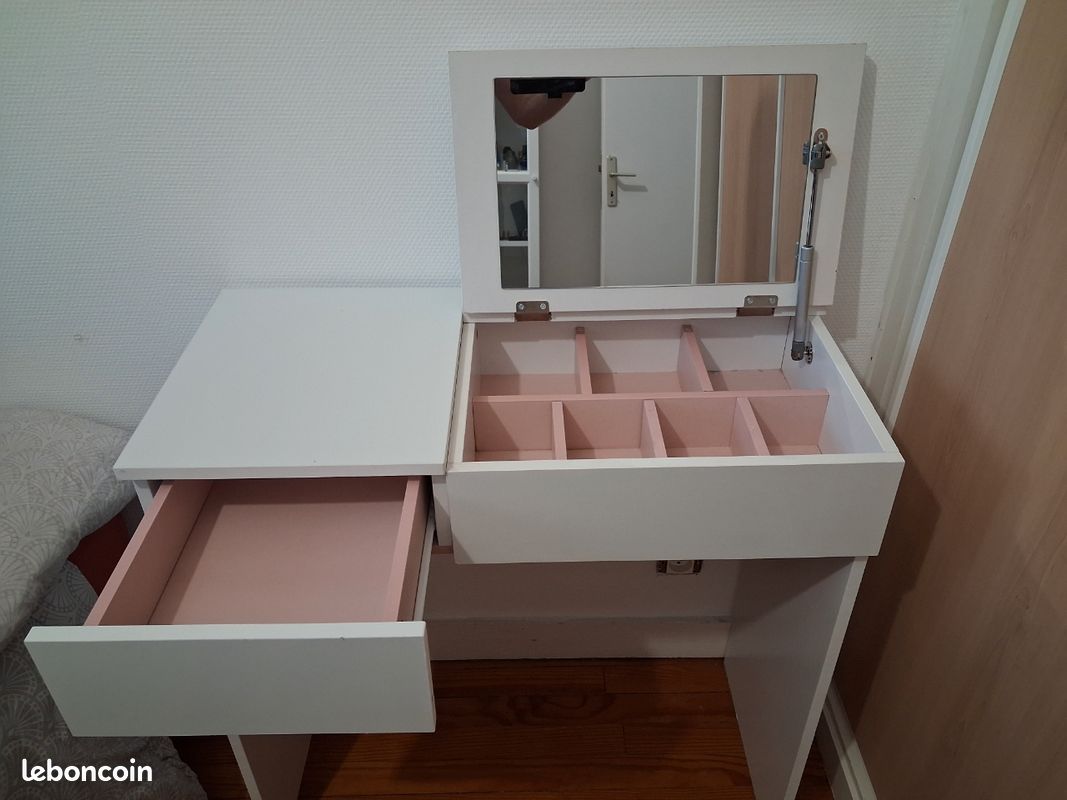 Coiffeuse (image 3)