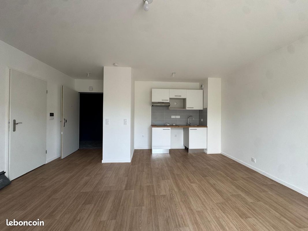 Appartement 1 pièce 35 m² · à Magnanville · 35 m² · 675 €/mois