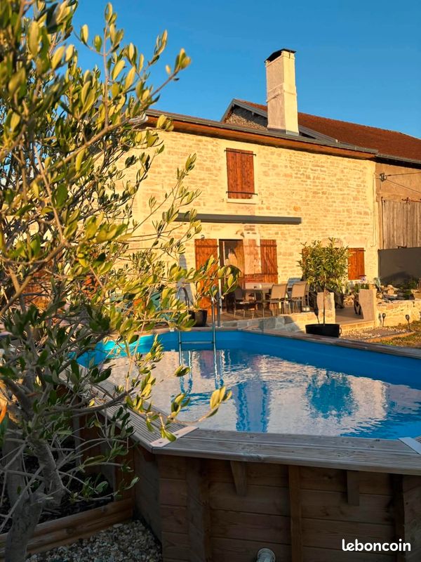 Maison 6 pièces 155 m² · à Cussey-sur-l'Ognon · 155 m² · 299 990 €
