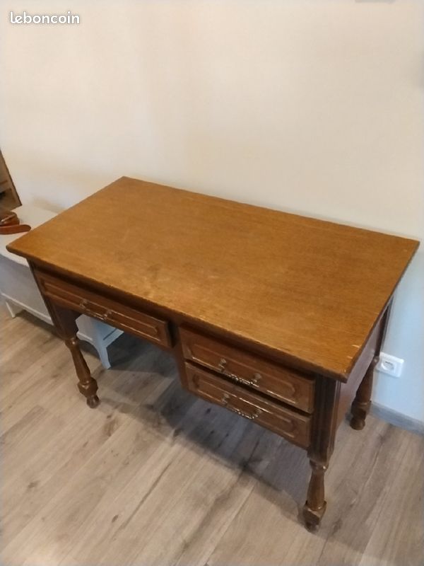 Petit bureau enfant (image 2)