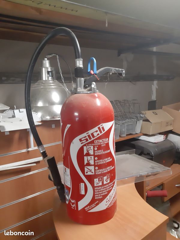 'Extincteur à eau 6L silice E6 (image 1)