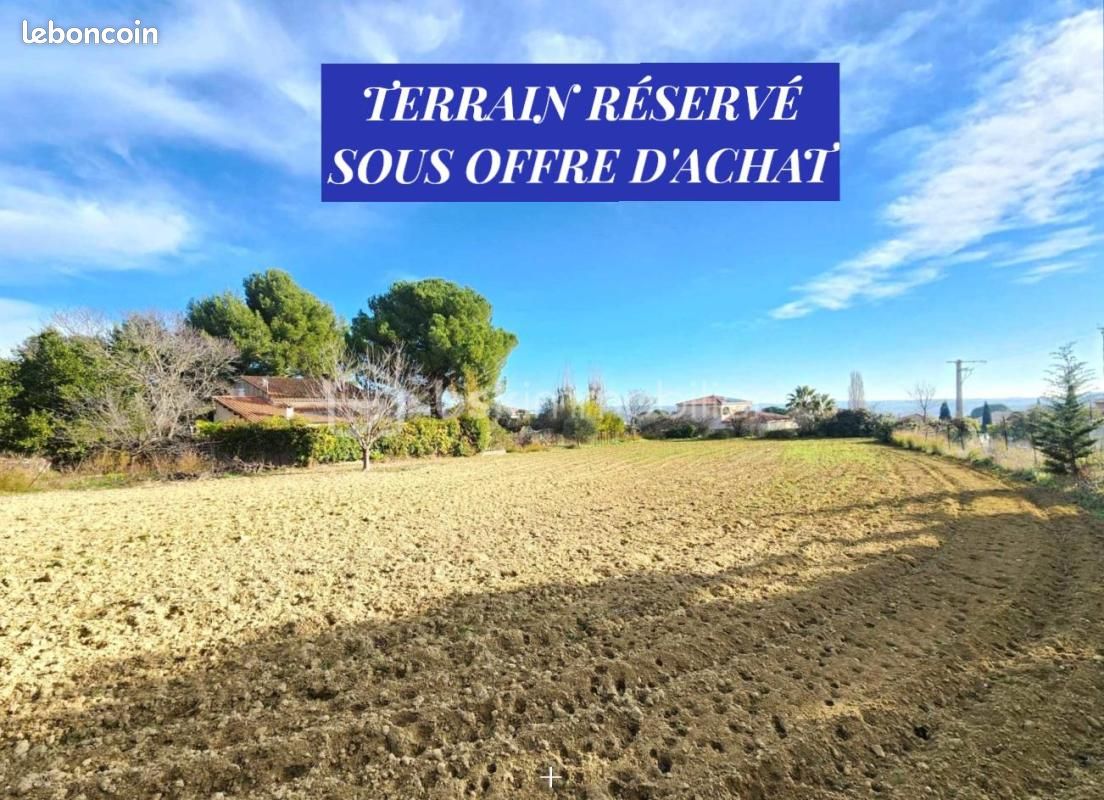 Terrain 587 m² · à Tourbes · 179 000 €