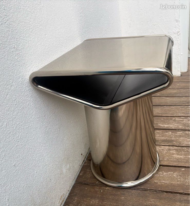 Tabouret en métal chromé Jean-Baptiste FASTREZ x Monoprix (image 1)