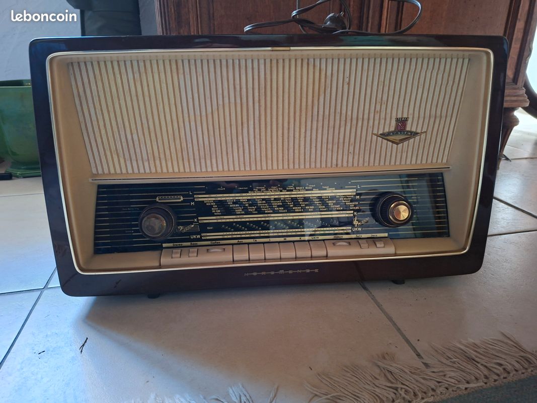 Radio TSF Vintage Nordmende (image 1)