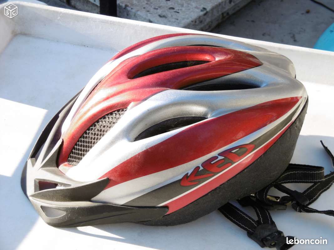 Casque (image 1)