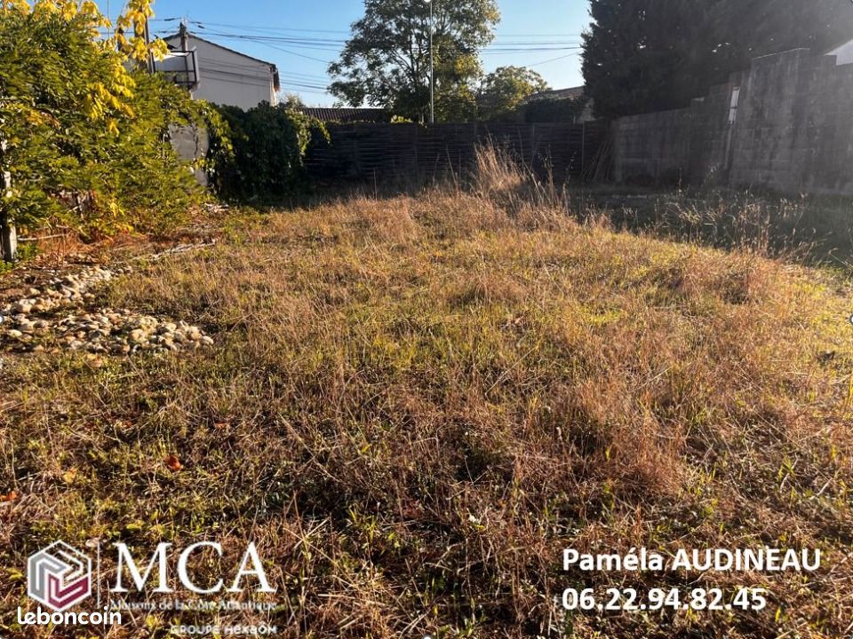 Terrain 340 m² · à Arbanats · 99 000 €