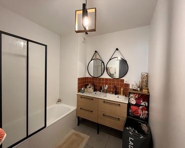 Appartement 330 000 € - 64 m²