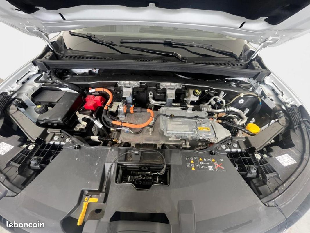 Renault Megane E-Tech Electric EV60 130ch Evolution ER super charge -C (image 17)
