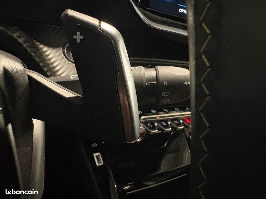 PEUGEOT 208 1.2 130ch GT - 2021 - CarPlay - Suivi complet - Boîte auto -Sièges électrique/Chauffant/Massant (image 12)