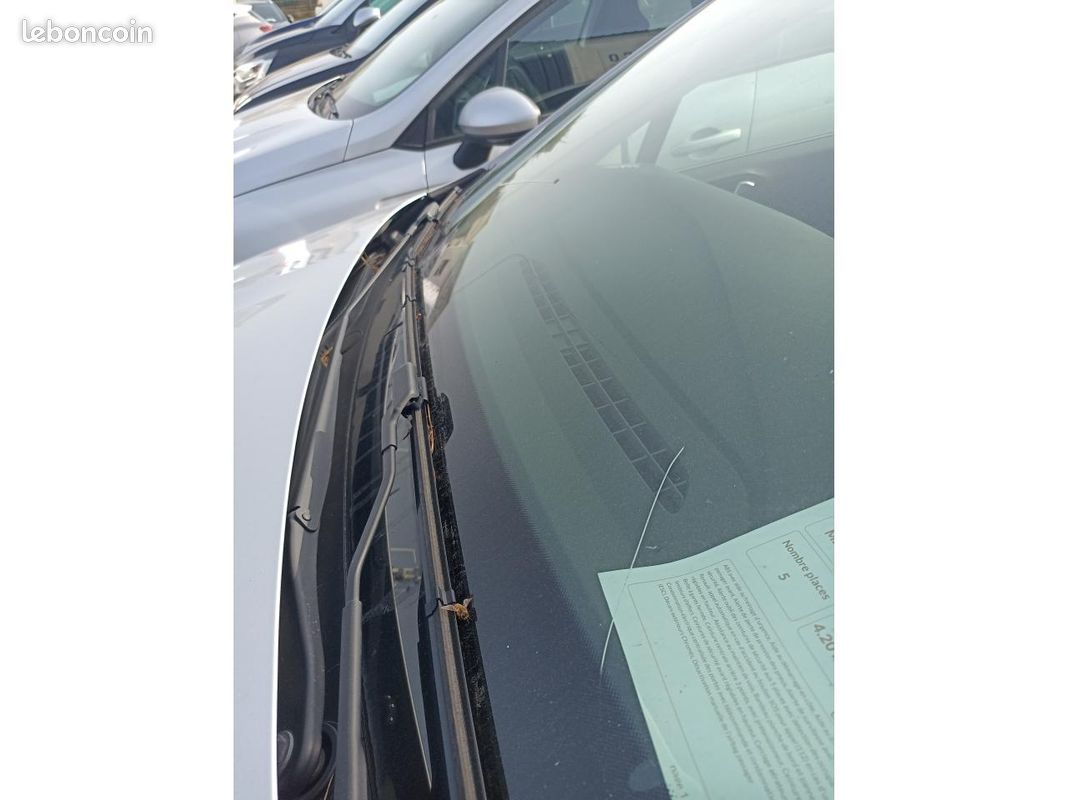 Renault clio societe 1.5 bluedci 85 air (image 23)