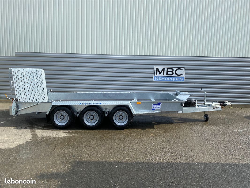 Votre magasin MBC REMORQUES Vous propose un porte engins ifor williams gh 146 3 essieux disponible (image 4)