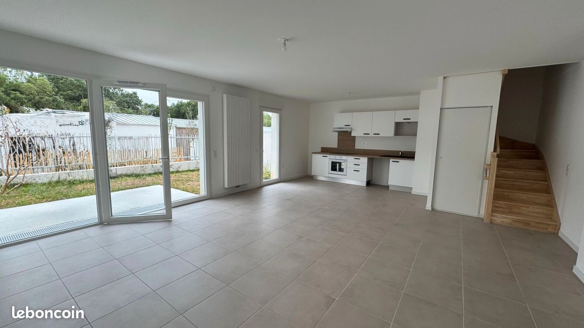 Maison 5 pièces 127 m² · à Périgny · 127 m² · 1 680 €