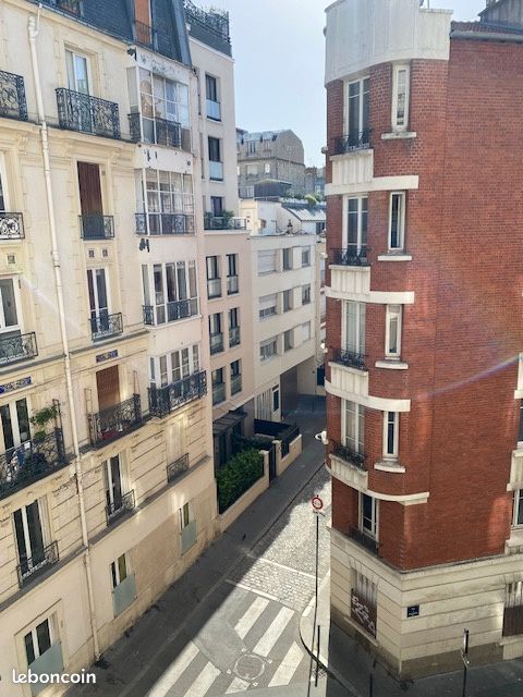 Appartement 2 pièces 34 m² · à Paris · 34 m² · 360 000 €