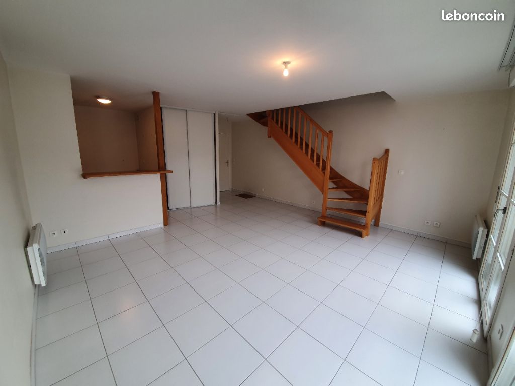 Appartement 3 pièces 56 m² · à Châteauneuf-sur-Loire · 56 m² · 630 €/mois