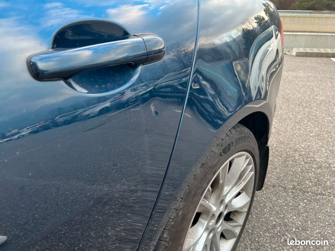JAGUAR XF V6 3.0 D - 240 FAP Luxe A (image 34)