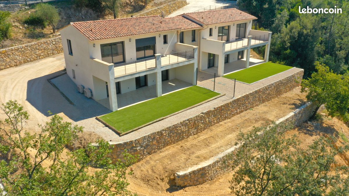 Maison 4 pièces 120 m² · à Le Tignet · 120 m² · 530 000 €