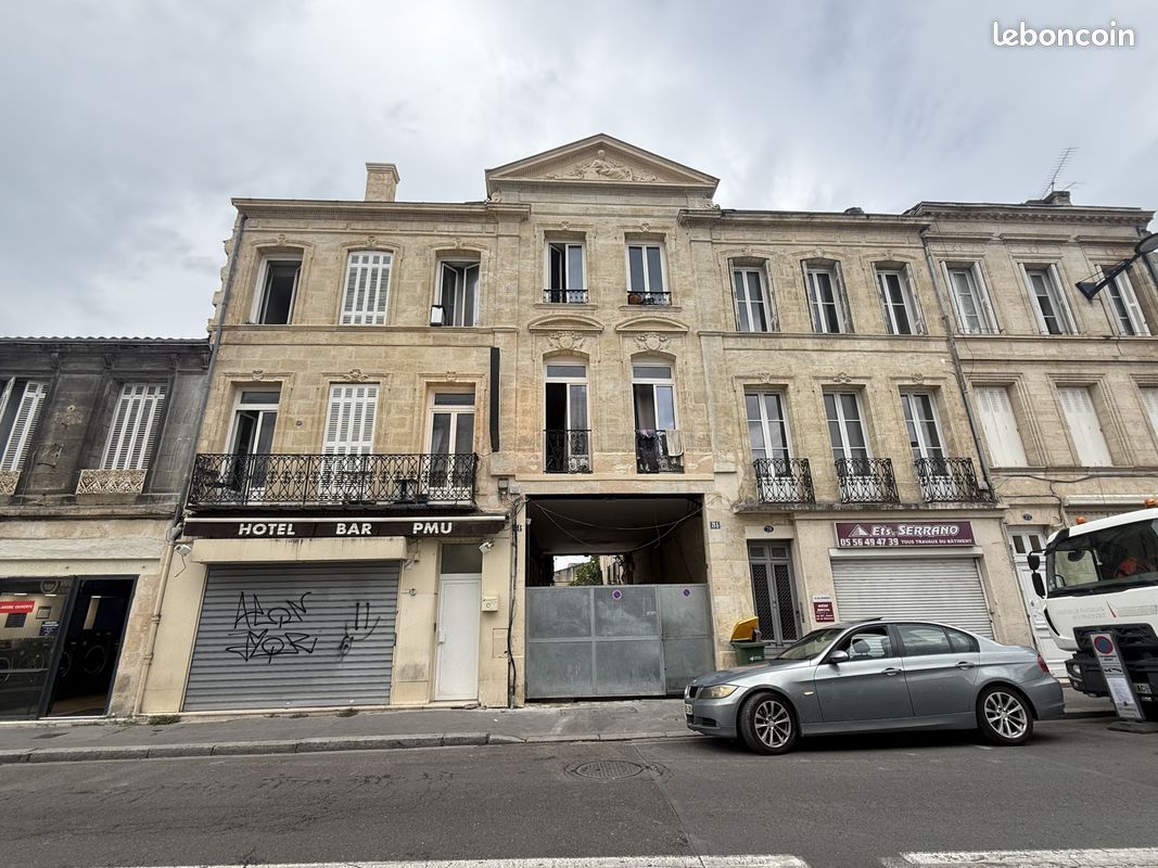 Immeuble 330 m² · à Bordeaux · 330 m² · 1 100 000 €