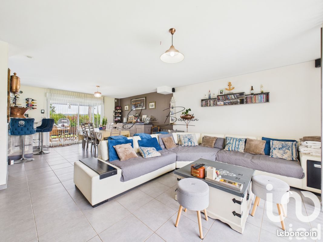 Maison 6 pièces 150 m² · à Voulx · 150 m² · 365 000 €