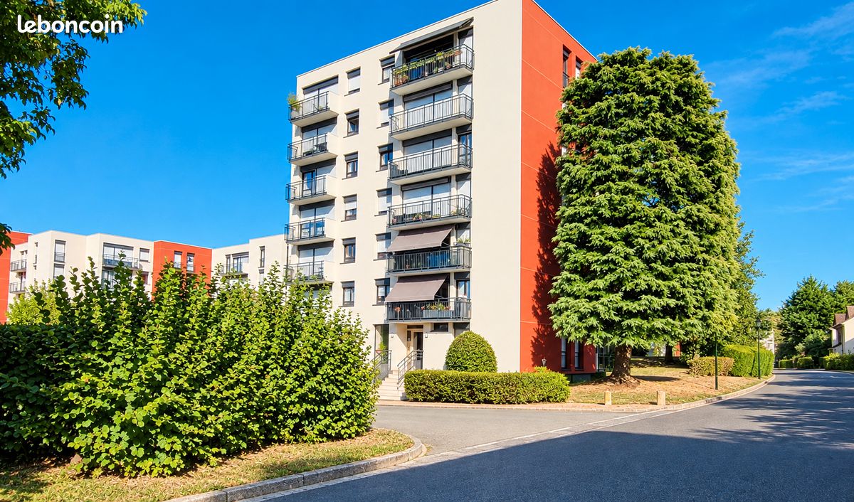 Appartement 2 pièces 46 m² · à Les Clayes-sous-Bois · 46 m² · 159 900 €
