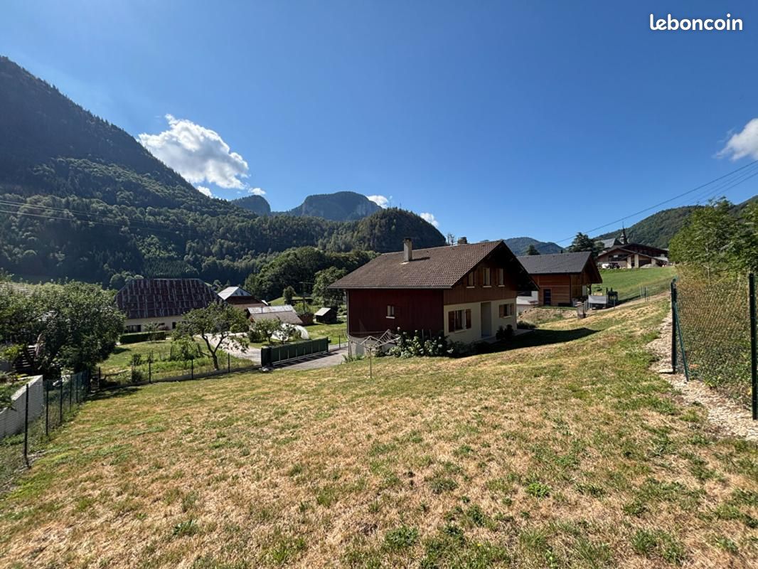 Maison 6 pièces 123 m² · à Bellevaux · 123 m² · 485 000 €
