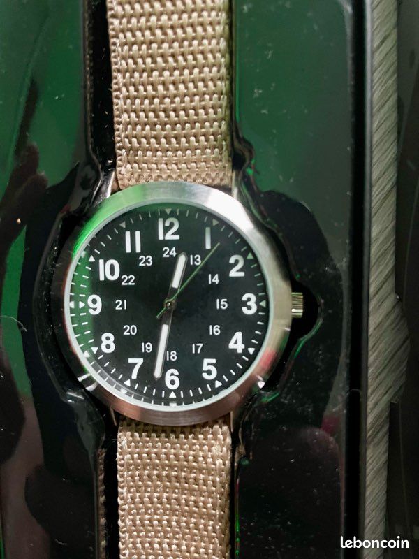 Eaglemoss Collection Eaglemoss Military Watches Montre Eaglemoss