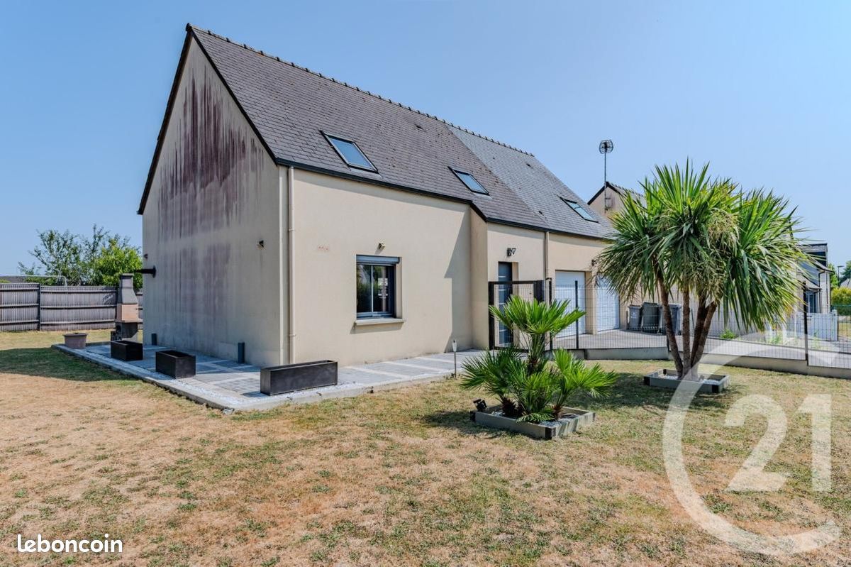 Maison 5 pièces 99 m² · à Pipriac · 99 m² · 1 050 €