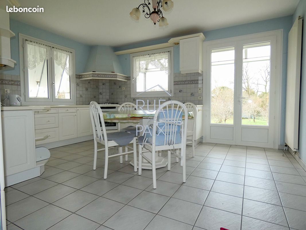Pavillon 5 pièces 197 m² - Antran 86100 (image principale 12)