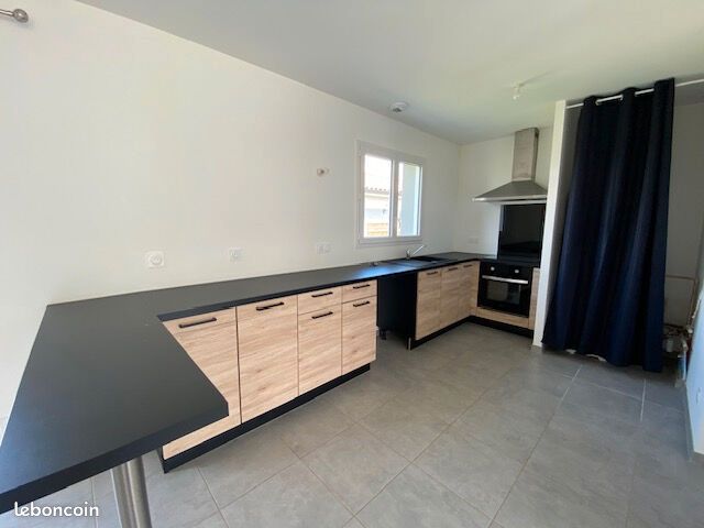 Maison 4 pièces 85 m² · à Castets Et Castillon · 85 m² · 1 000 €/mois