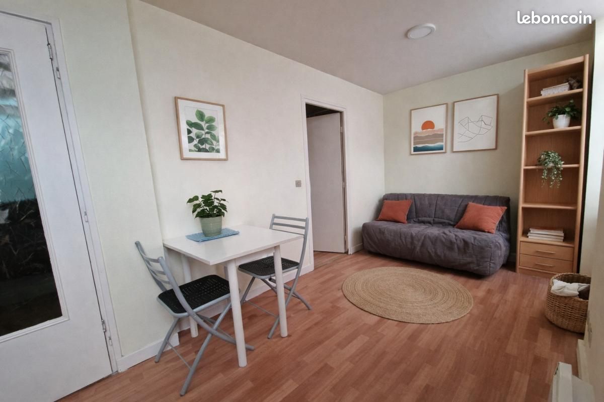 Appartement 2 pièces 22 m² · à Beaurepaire · 22 m² · 290 €